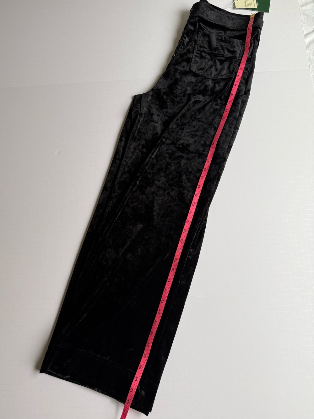 Halara NWT Black velvet wide leg trousers with front pockets and button detail. - Picture 9 of 14